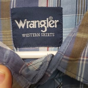 Vintage Wrangler western style pearl snap shirt. XXL.